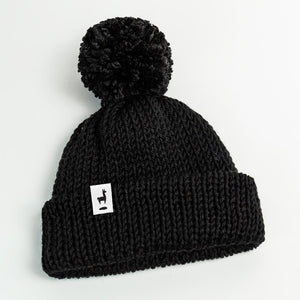 LLASI Classic Black Knitted Beanie - Unisex Winter Hat for Men & Women, Comfortable Fisherman Style